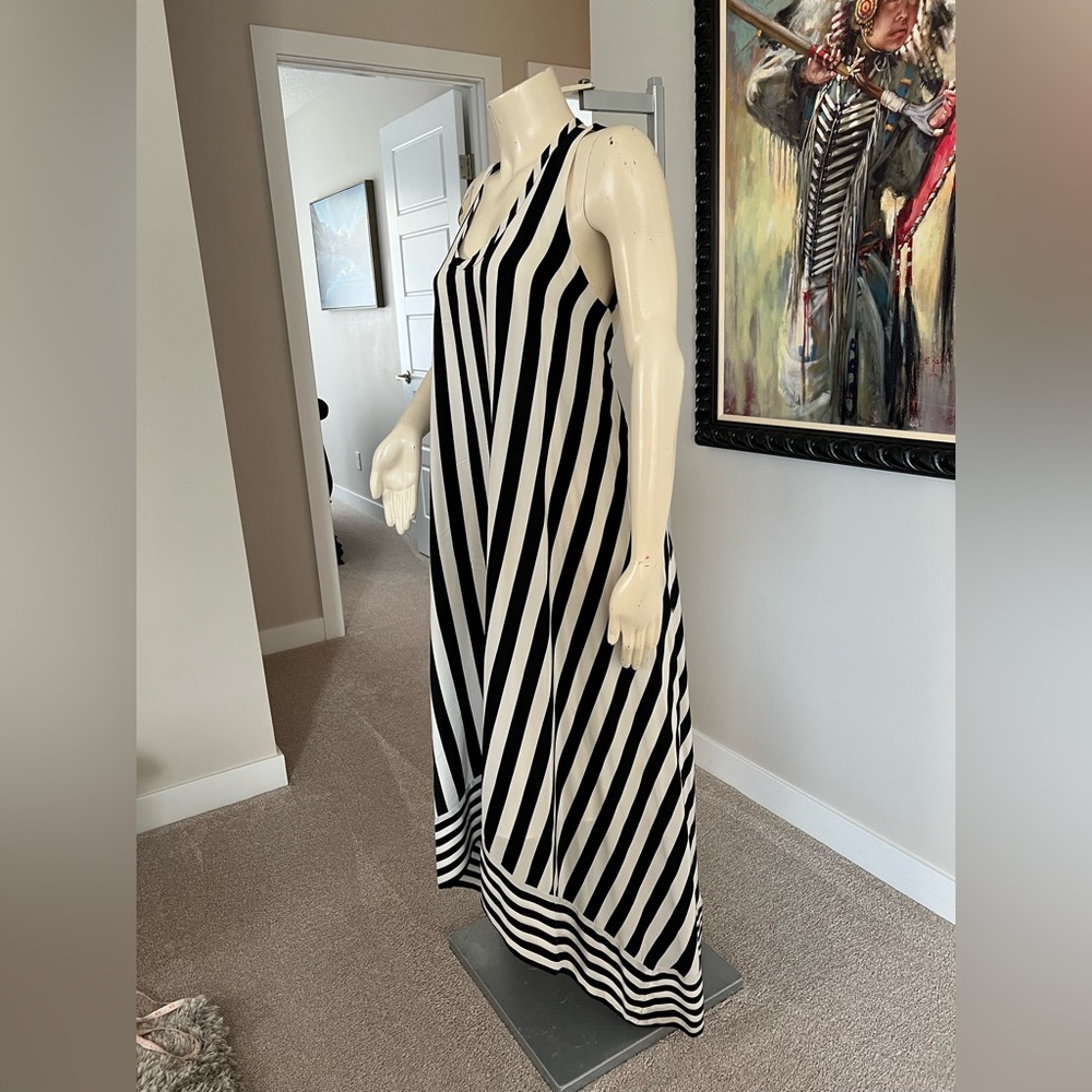 BCBGMAXAZRIA Gia High-Low Silk Maxi Dress – Size 0 - Picture 7 of 16